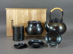 東京都 台東区で「玉川堂」の銅製の茶器揃や花瓶を買い取らせて頂きました