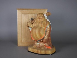 東京都 葛飾区で木彫の彫刻作品をご売却頂きました