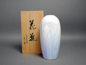 東京都 杉並区で「深川製磁｣の花瓶やトロフィー（ゴルフコンペ）などを買い受けさせて頂きました