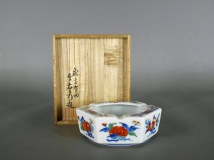 東京都 杉並区で「今泉今右衛門」や「宮永東山」の陶芸作品を買受させて頂きました